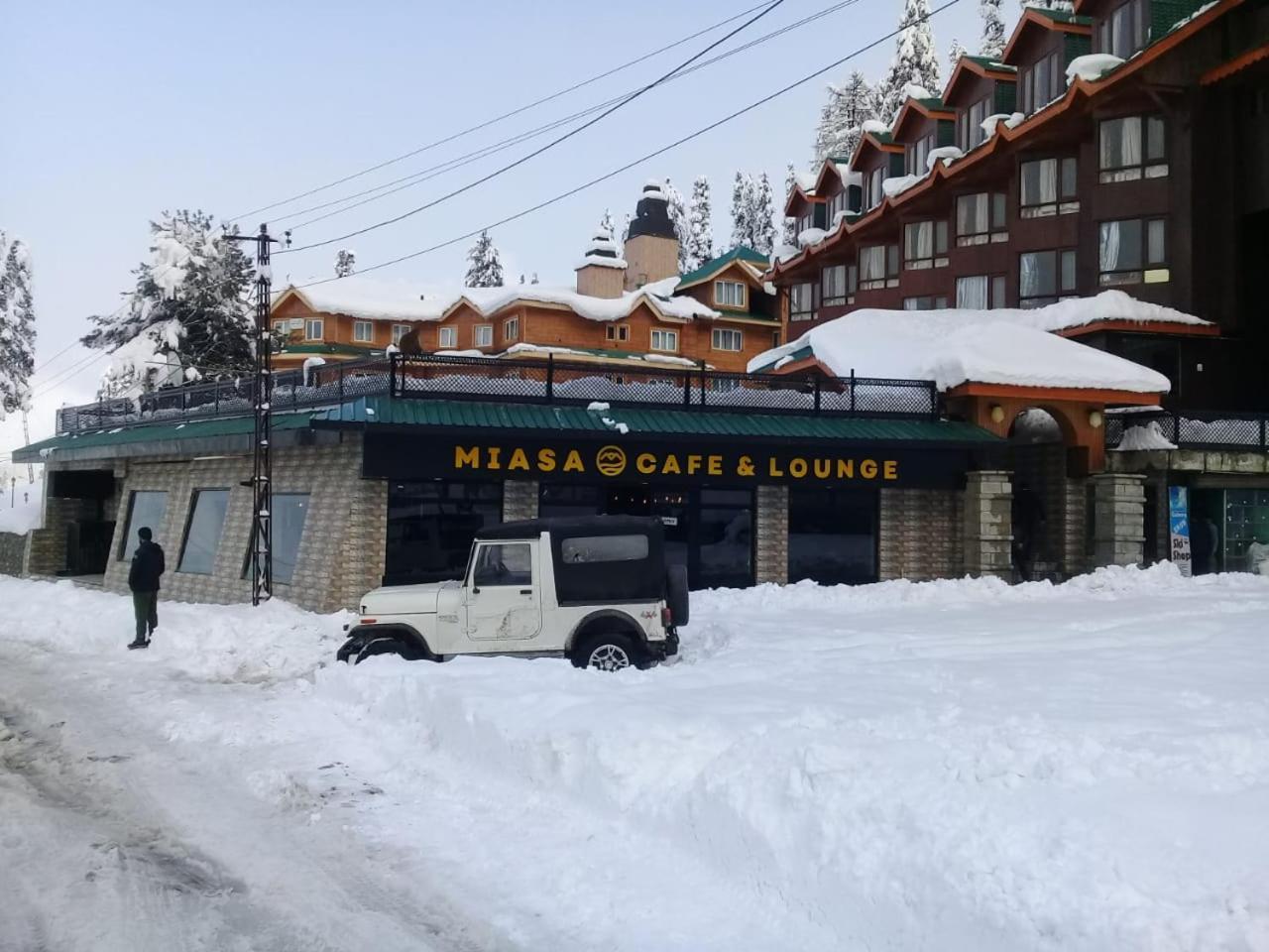 Hotel Hilltop Gulmarg JAMMU AND KASHMIR Экстерьер фото