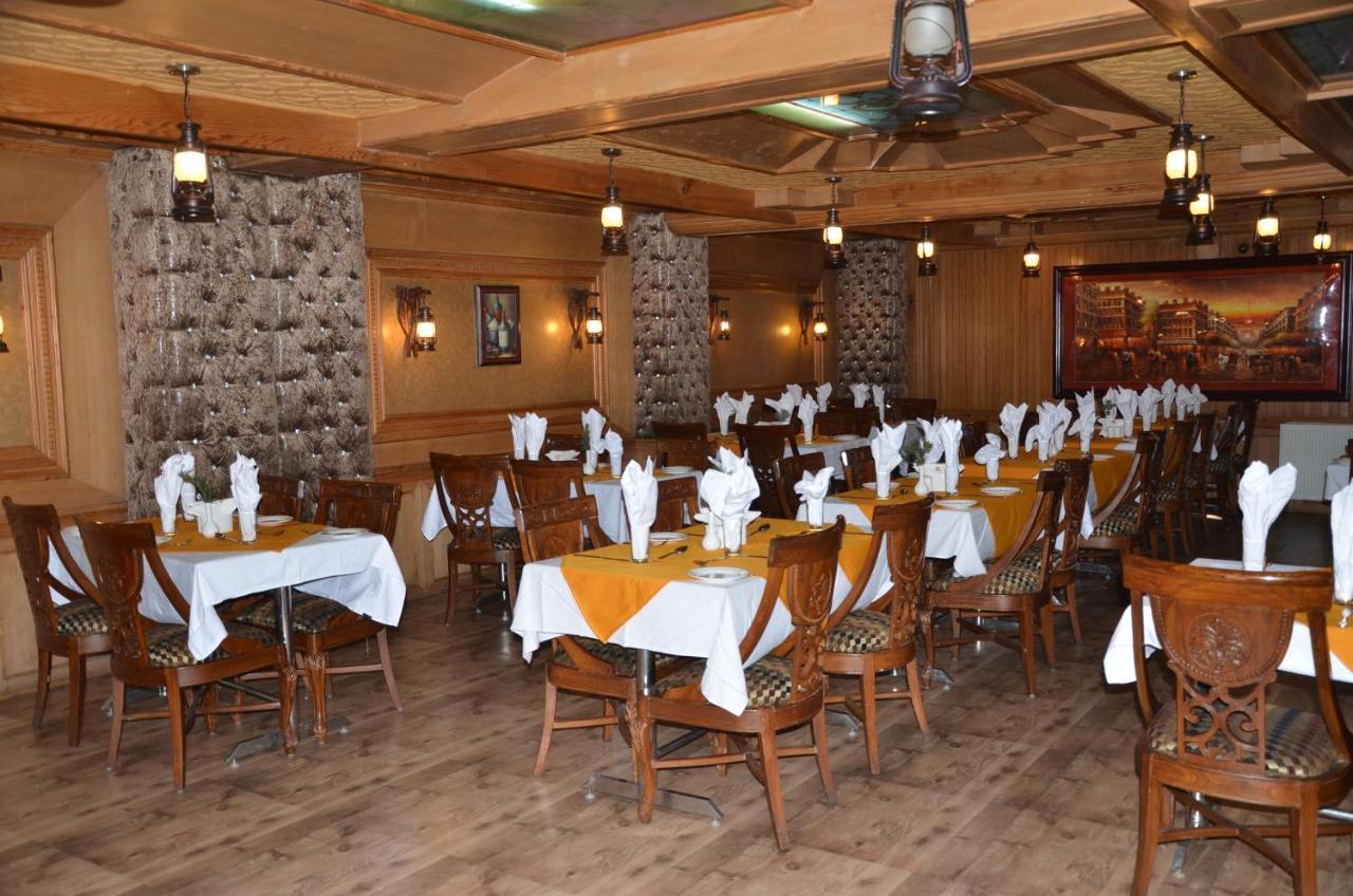 Hotel Hilltop Gulmarg JAMMU AND KASHMIR Экстерьер фото